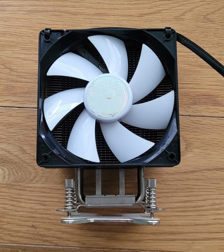 Akasa Freedom Tower Cpu Cooler Intel Mounting Only - Afbeelding 2 van 8