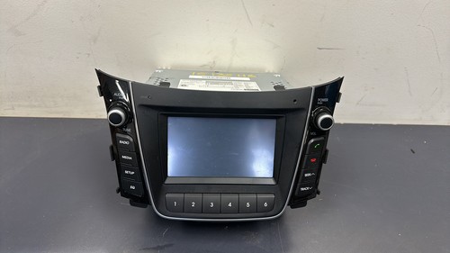 2015 Hyundai i30 Stereo Head Unit GD2 #96 - Picture 1 of 3