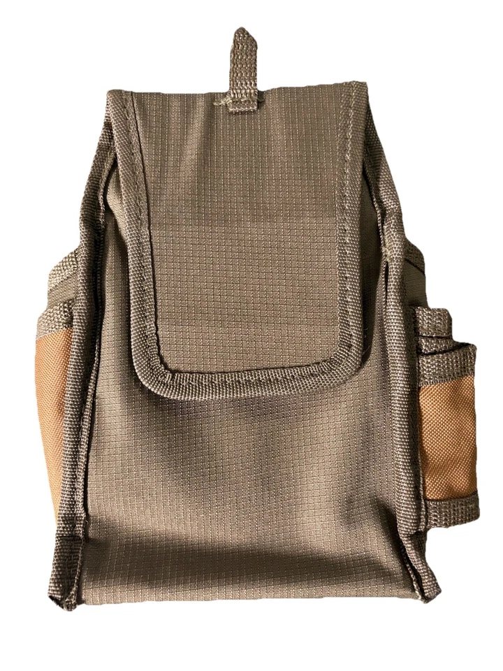 Bolsa de herramientas de polietileno Bucket Boss 54140 RipStop con ajuste de solapa: 9 bolsillos y 8 bucles para herramientas Foto 3 de 4