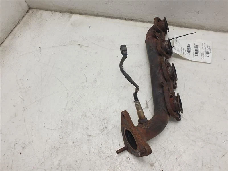 Passenger Right Exhaust Manifold Thru 4/05 Fits 98-05 LEXUS LX470 - Image 2 of 4