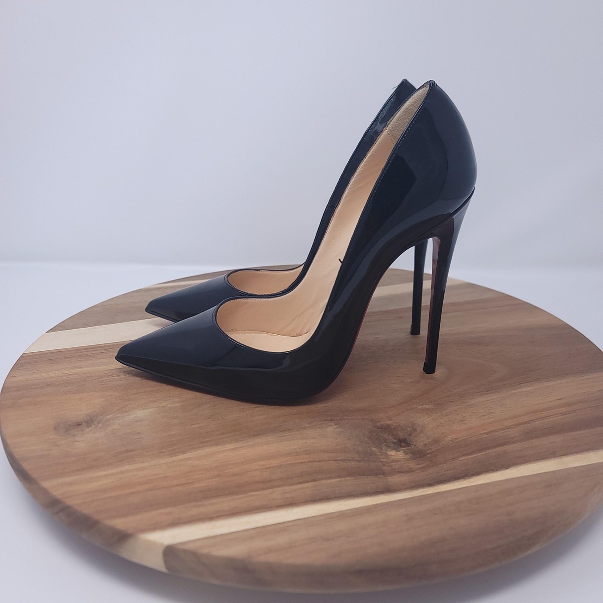 美品 Christian Louboutin＊SoKate 36＊Black s-l1200.jpg