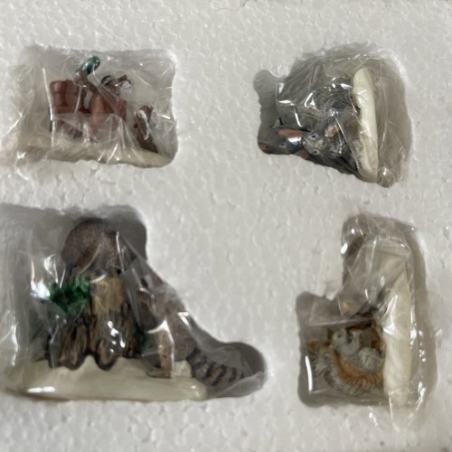 Department 56 Original Snow Village Friendly Neighbors Set of 4 4020251 - Picture 3 of 5