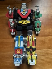 Voltron Defender Of The Universe Vintage WEP 84 97 Die Cast & Plastic 12"