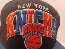 Mitchell & Ness New York Knicks Snapback Hat/Cap EMBROIDERED USED FREE SHIP