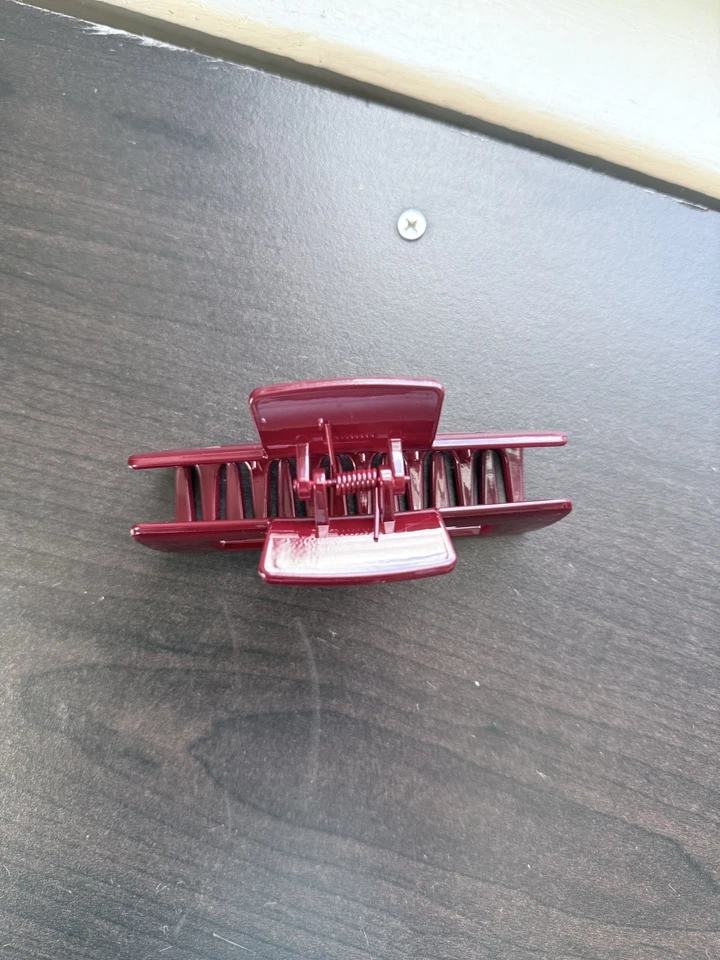 Pinza de pelo vintage - tamaño grande / rojo vino Foto 3 de 4