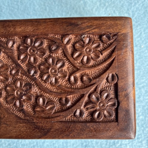 small 5inch decorative box - Picture 11 of 12