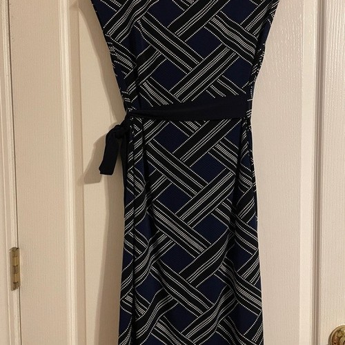 Motherhood Maternity Geometric Knee Length Dress Size Small Stretchy Comfort - Picture 2 of 6