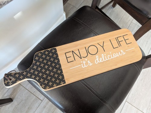 Wood charcuterie board with handle. Never Used. Perfect For Entertaining. - Picture 10 of 13
