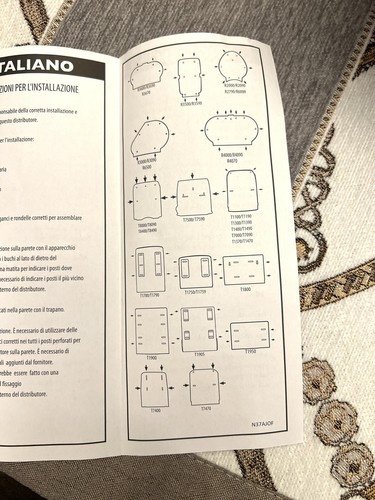 San Jamar Twin 9" Jumbo Tissue Dispenser 19 x 5 1/4 x 12 Transparent Black Pearl - Picture 10 of 15