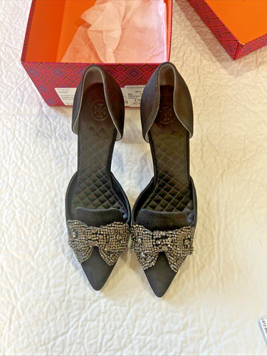 Tory Burch Wildleder-Pumps Schleife spitz zulaufend schwarz/mit Strass-Absätzen 9,5 M - Bild 4 von 10