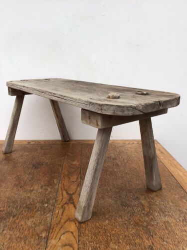 LARGE ANTIQUE STOOL / BENCH, RUSTIC COUNTRY FARMHOUSE STOOL 72cm X 32cm X 27cm - Picture 12 of 24