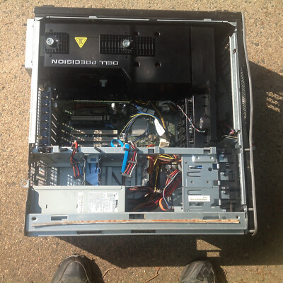 Dell Preciision T7400　ジャンク品 Dell Precision T7400 デスクトップPC (ジャンク) Dell