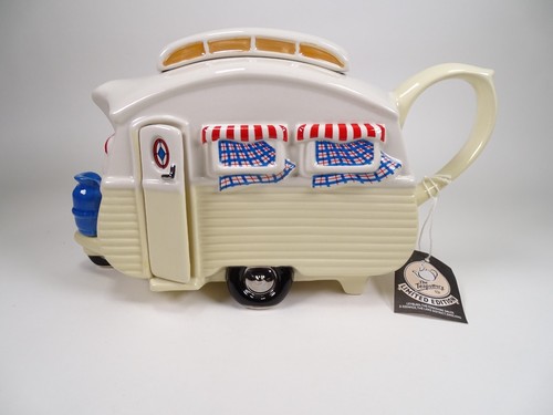 Teapottery Touring Caravan Novelty Teapot With Label Limited Edition 123 of 2000 - Picture 11 of 21