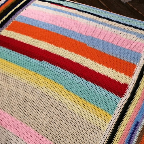 Large Stripy Bright Vintage Knitted Crochet Wool Blanket Throw - Picture 13 of 15