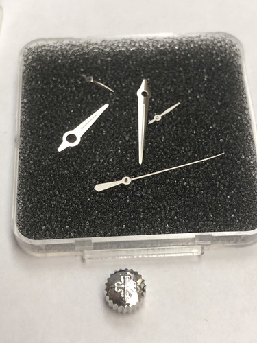 Patek Philippe 5170P-001 Chronograph Platinum Hands Set With Platinum Crown - 第 2/6 張圖片