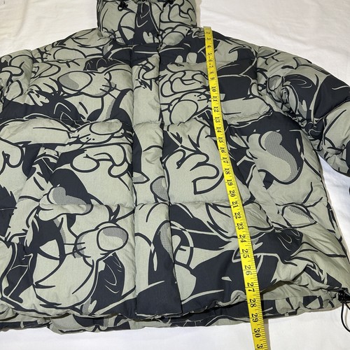 H&M x Warner Bros Looney Tunes “Sylvester” Patterned Puffer Jacket Women’s Large - Picture 2 of 11