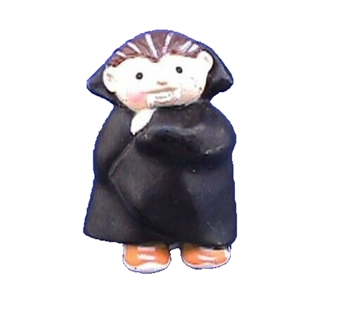 Fun World PIN Halloween Vintage VAMPIRE Boy DRACULA Cape COSTUME 1980s Brooch - Picture 1 of 2