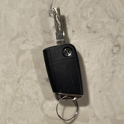 FACTORY OEM VOLKSWAGEN FLIP KEY REMOTE FCC: NBGFS12P01 5G0959752BE 4BUTTON GOOD - Picture 4 of 9