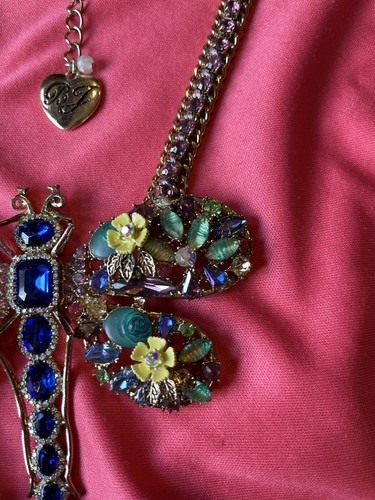Betsey Johnson Spring Ahead HUGE Dragonfly Teal Purple Flower Rose Necklace RARE - Picture 4 of 6