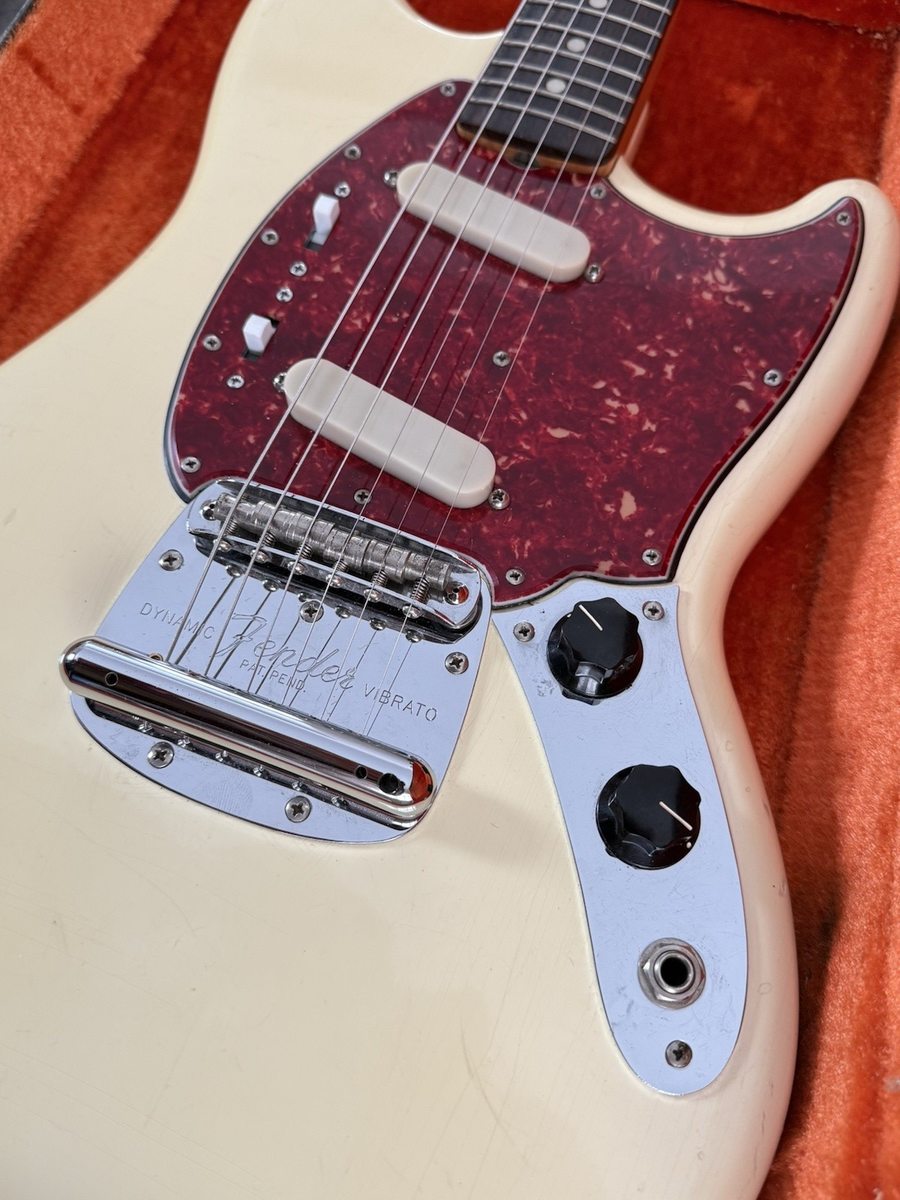 1965 Fender Mustang Vintage Offset Guitar Olympic White w/ Case | eBay