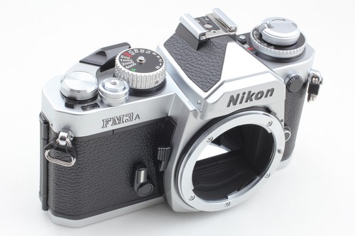 [NEUWERTIG+++ mit Gurtkappe] Nikon FM3A silberne analoge Spiegelreflexkamera 35 mm Gehäuse aus Japan - Bild 5 von 11