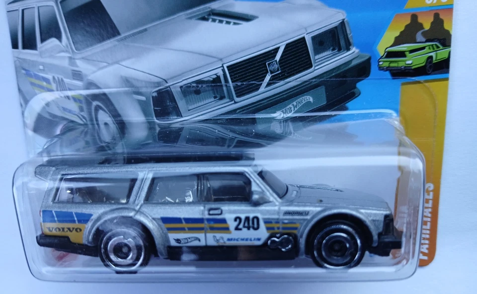HOT WHEELS VOLVO 240 DRIFT WAGON HW WAGONS 2025 NUOVO BLISTERATO - Immagine 2 di 3