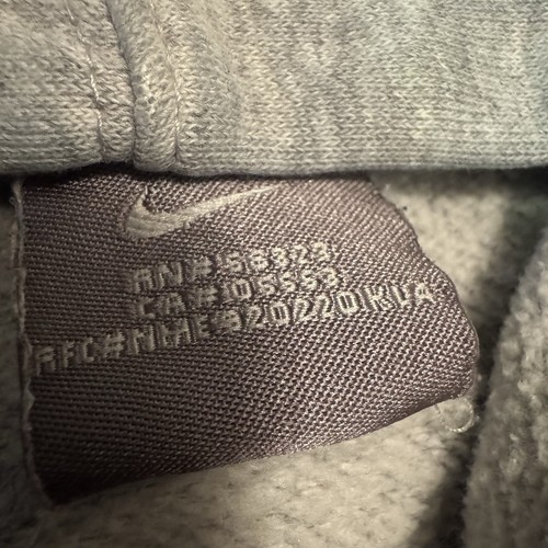 NIKE Hoodie Youth XL Gray Red Embroidered Center Swoosh Spell-out Front Pouch - Picture 7 of 12