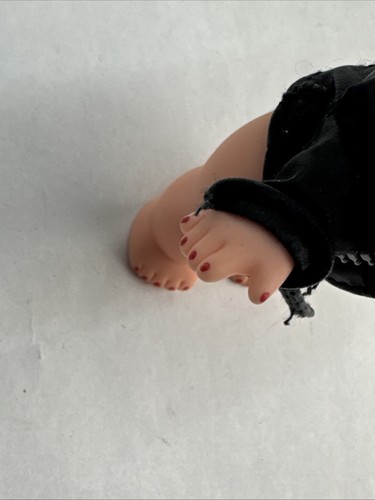 Bratz Roxxi Dolls Twiins 2004 (5”tall) - Picture 5 of 7