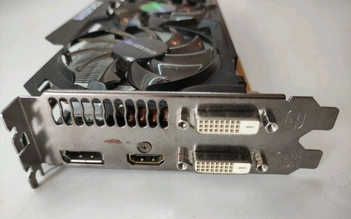 Windforce Gigabyte GV-R929OC-4GD Graphics/ Video Card - Afbeelding 4 van 9