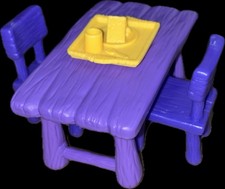 Disney Winnie the Pooh Playset Replacement 2 Chairs Table Food Toy Purple Lot B1