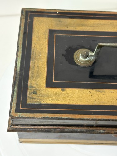 Vintage Metal Cash Box Moneybox with Coin Tray No Key Well Worn - Foto 3 di 22