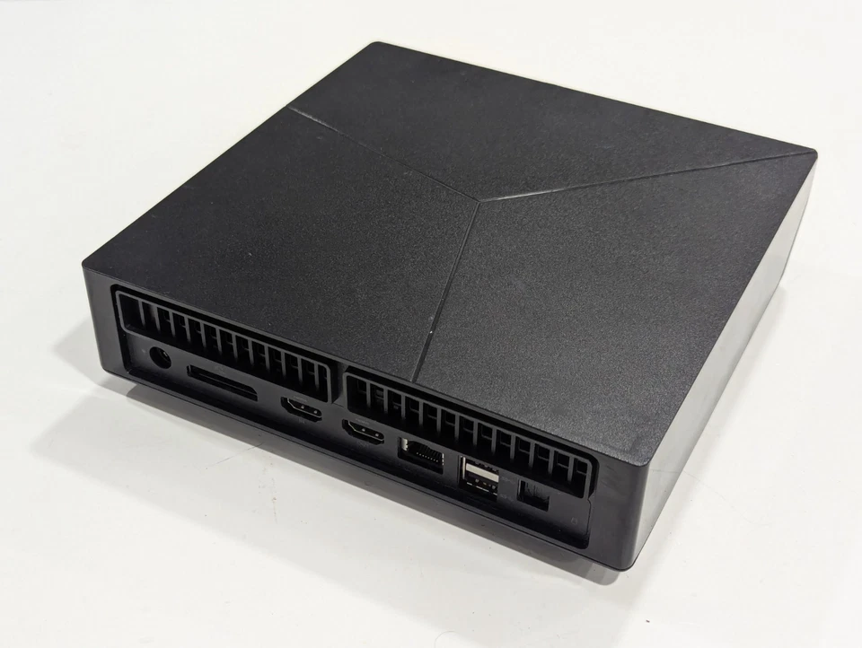 Alienware Alpha R2 - Intel i7-6700T, 8Gb Ram, 300Gb SSD + Extras - Image 4 of 4