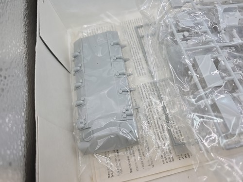 DRAGON 6801 American M26A-1 Pershing heavy tank Korean War 1:35 New Open Box - Picture 12 of 14
