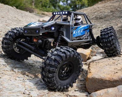 Axial UTB18 Capra 4WS 1/18 RTR 4WD Unlimited Trail Buggy (Blue