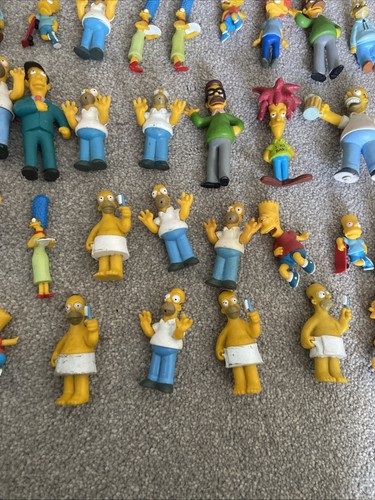 Raro Saludos Desde Springfield Los Simpson - X 67 Figura Conjunto de Coleccionista - Imagen 13 de 16