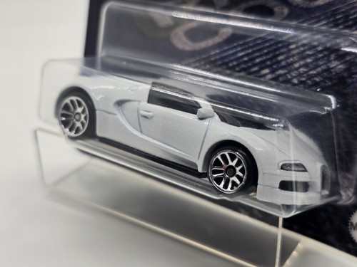 2025 Hot Wheels Sliver Series Fast & Furious Racing Course 5/5 Bugatti Veyron - Picture 4 of 8