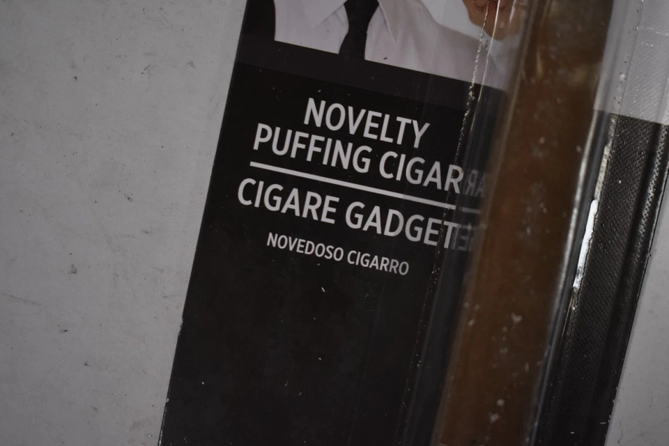 Lote de 6 Charutos Amscan Marrom Falso Puff Para Adultos Mafioso Gângster Halloween Prop - Imagem 3 de 4