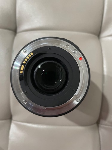 Sigma DG AF 70-300mm f/4-5.6 lens for Canon EF Used Macro. - Picture 3 of 7
