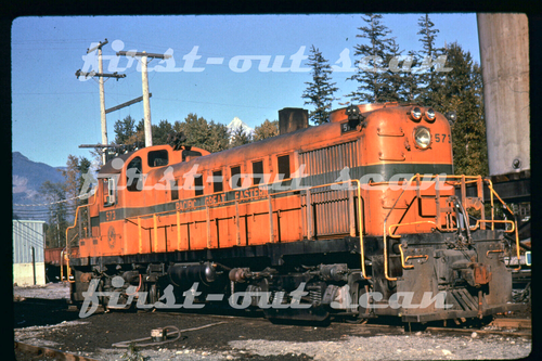R DUPLICATE SLIDE - Pacific Great Eastern PGE 573 RS-3