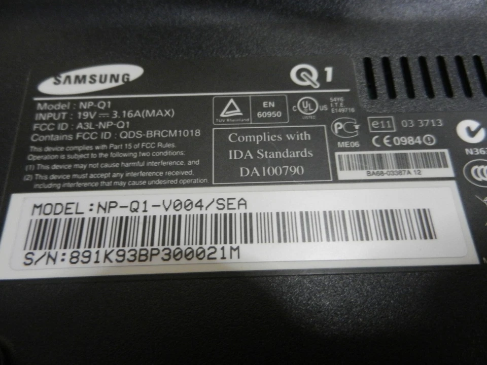 Samsung Q1 Handheld PC ( Model NP-Q1-V004/SEA ) WINDOWS XP Locked ** SUPER RARE - Image 3 of 4