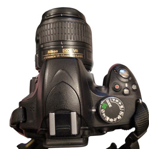 Nikon D3200 DSLR Camera & Nikon AF-S DX 18-55mm VR II Lens Kit - Picture 5 of 6