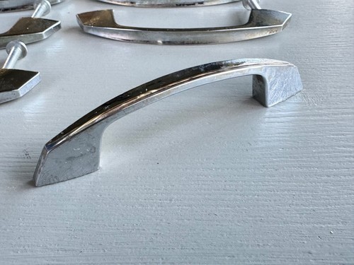 6 Vintage Mid Century Modern Streamline Drawer Pulls Metal Chrome Amerock - Picture 10 of 10