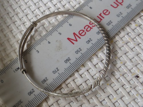 sterling silver bangle 9 GRAMS - Picture 2 of 3