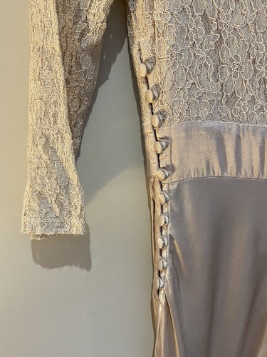 NWT GHOST beige lace satin wrap dress button side ruched midi classic XS - Picture 7 of 13