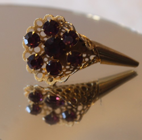 Vtg Purple Amethyst Rhinestone Flower Bouquet Brooch Pin Gold Tone Filigree - Picture 3 of 10