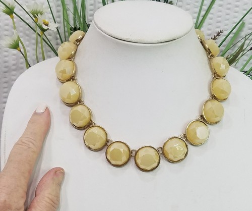 New! Signed Charming Charlie Champagne Acrylic Crystal Gold Tone Choker Necklace - Picture 4 of 5