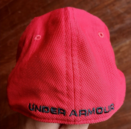 Under Armour Red Baseball Cap hat Black Logo Youth Classic Fit S/M Fitted - Picture 3 of 7