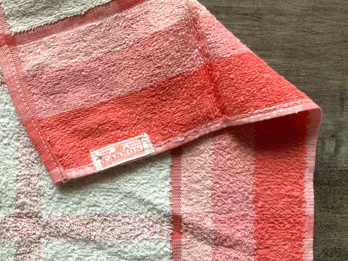 NUEVO Juego de toallas de baño vintage años 40 Cannon ROSA blanco a cuadros algodón rizo lazo - Imagen 7 de 7