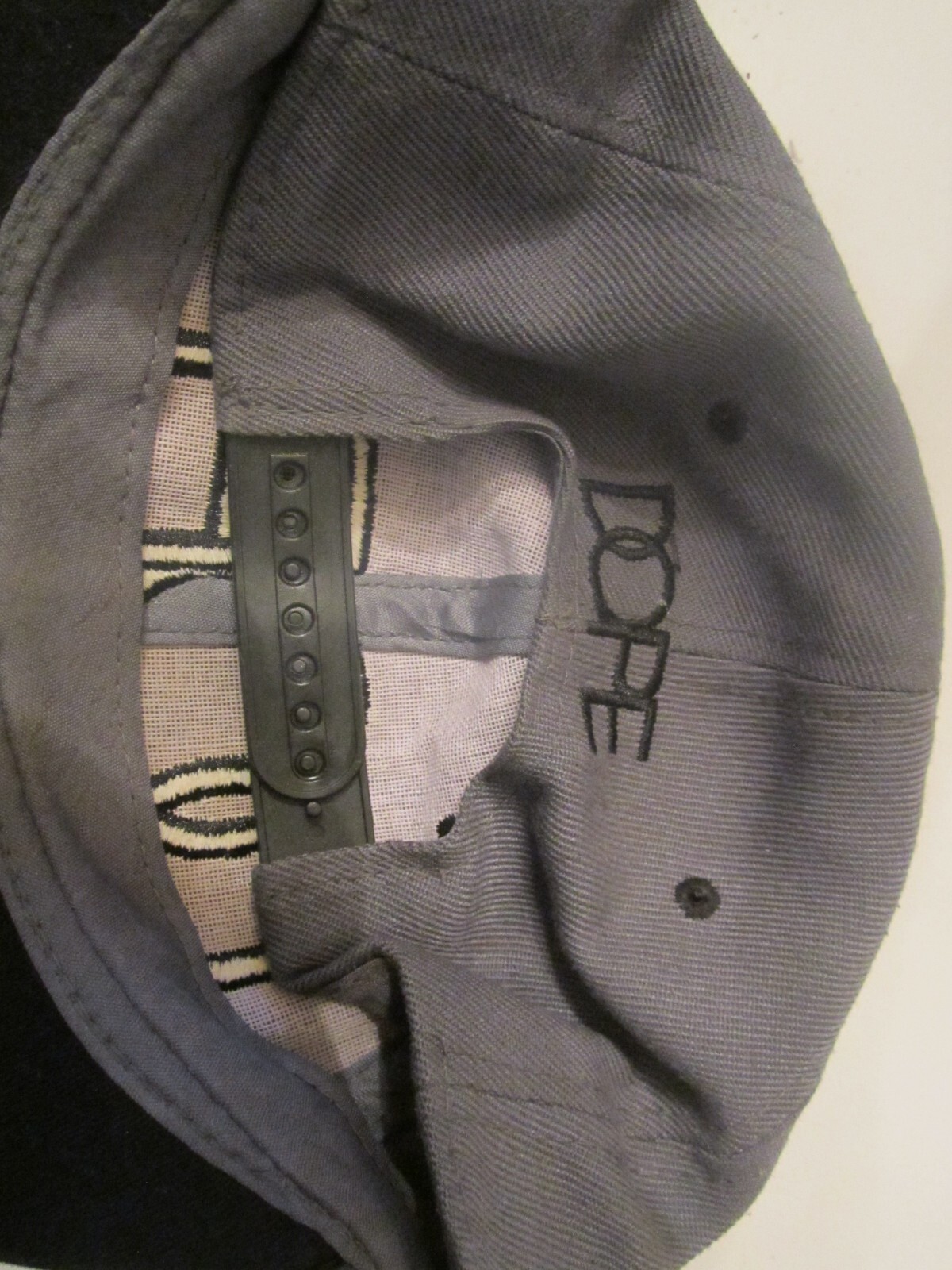 Picture 4 of 4