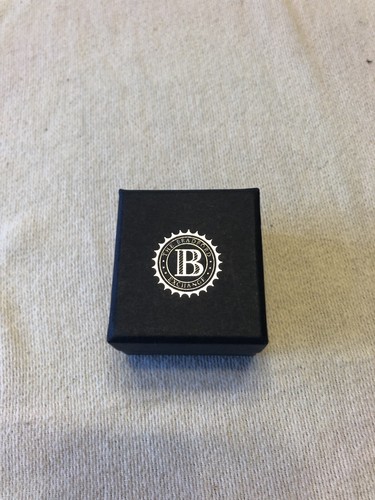 NFL Phila. Eagles Engraved Authenticated Super Bowl LII Fan Ring. Size 12-13 NIB - Picture 7 of 10